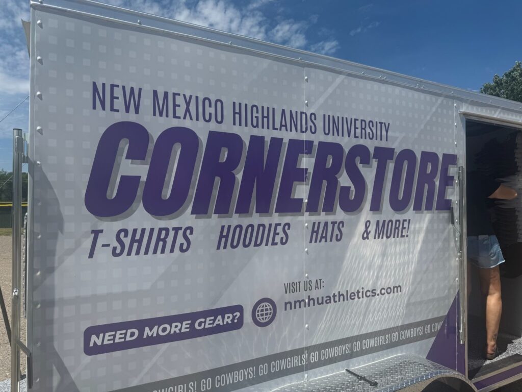 Picture of the outside of the Highlands gear shop